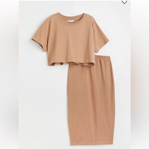 H&M Maternity 2-PIECE TOP AND SKIRT SET